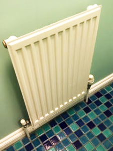 Fitting bathroom radiator